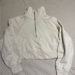 Lululemon cream funnel neck scuba